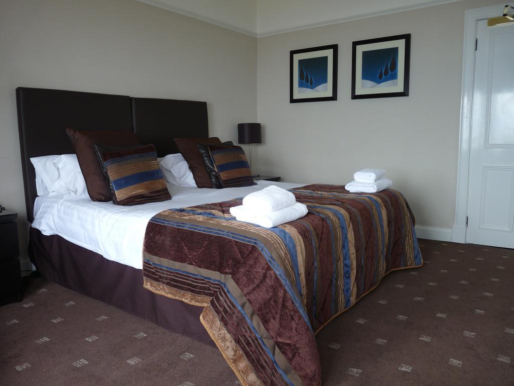 The Spinnaker Hotel Gourock Szoba fotó