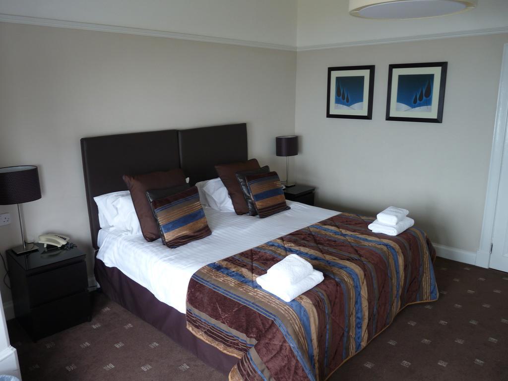The Spinnaker Hotel Gourock Szoba fotó